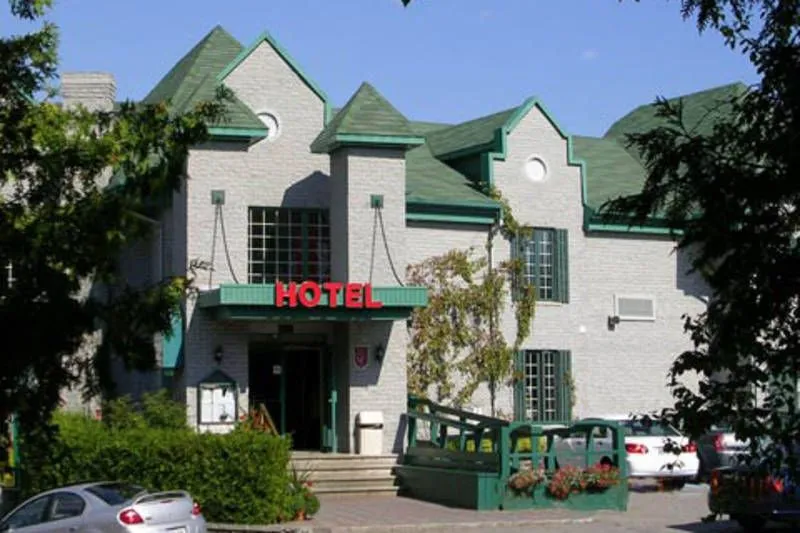 Petit Manoir Du Casino hero